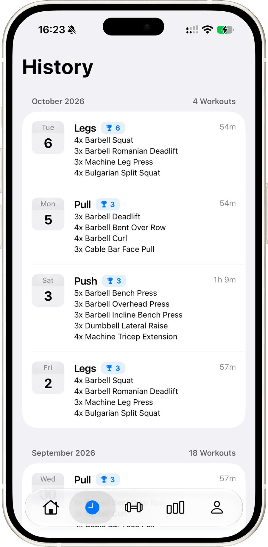 Workout history for October with legs, pull and push sessions and their PR counts